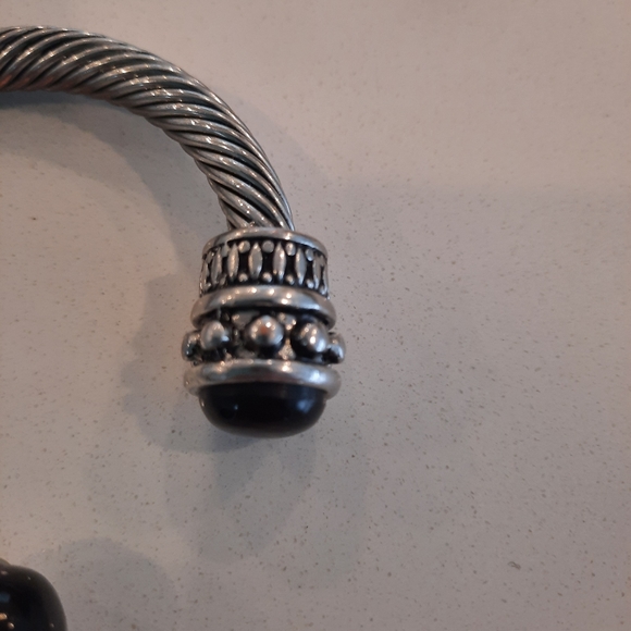 Bracelet - Picture 2 of 5